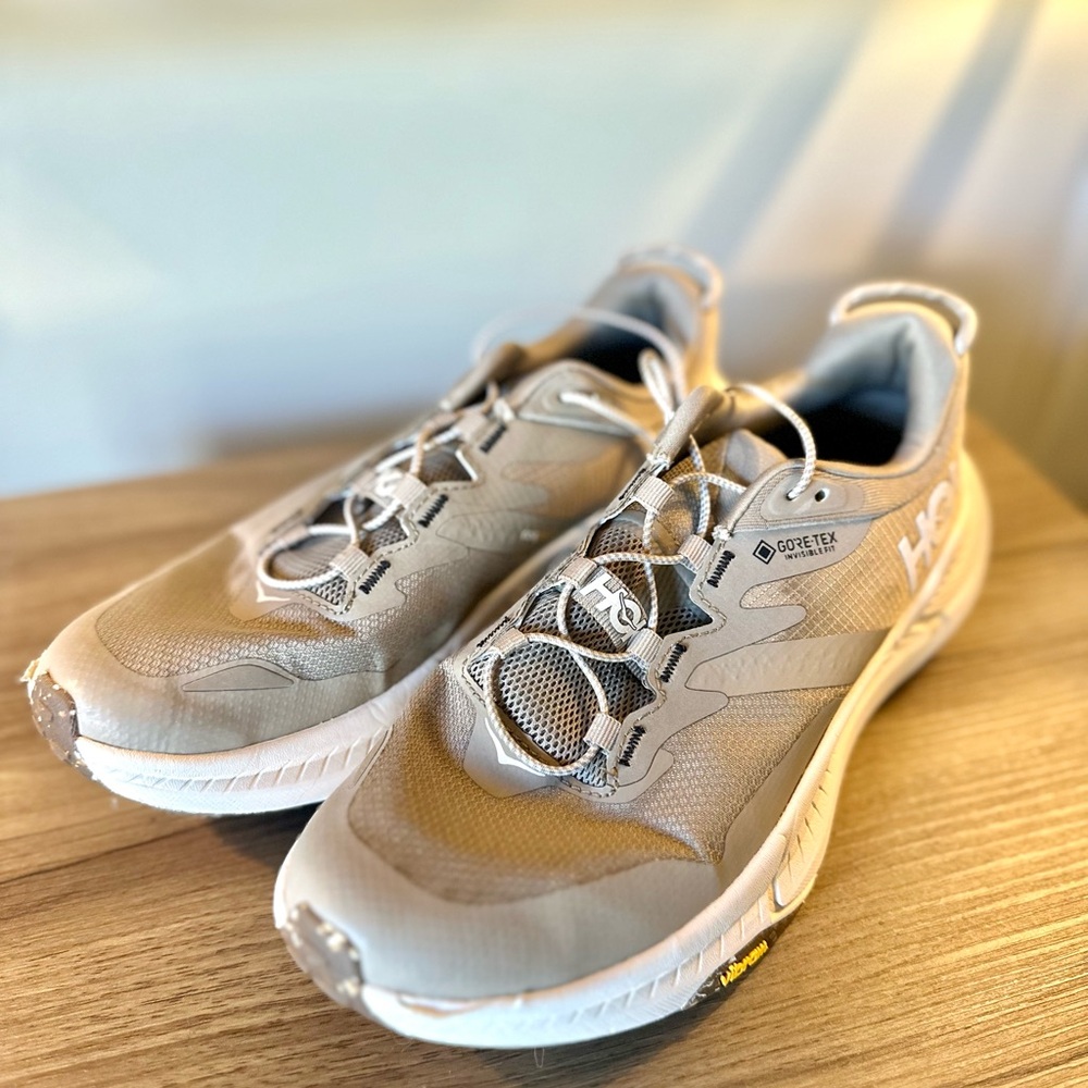 Hoka Women's Transport GTX Shoe